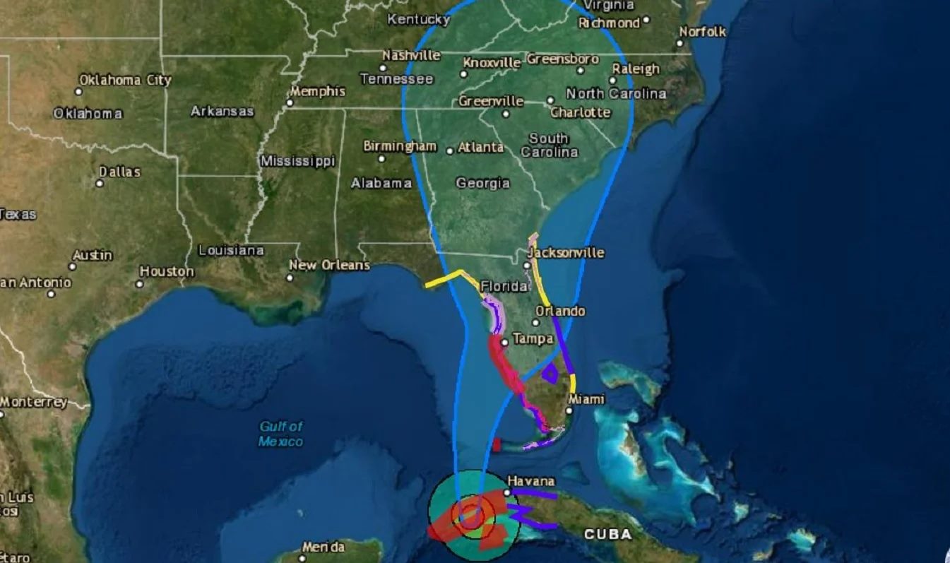 Huracán Ian deja a cuba y ahora amenaza a Florida