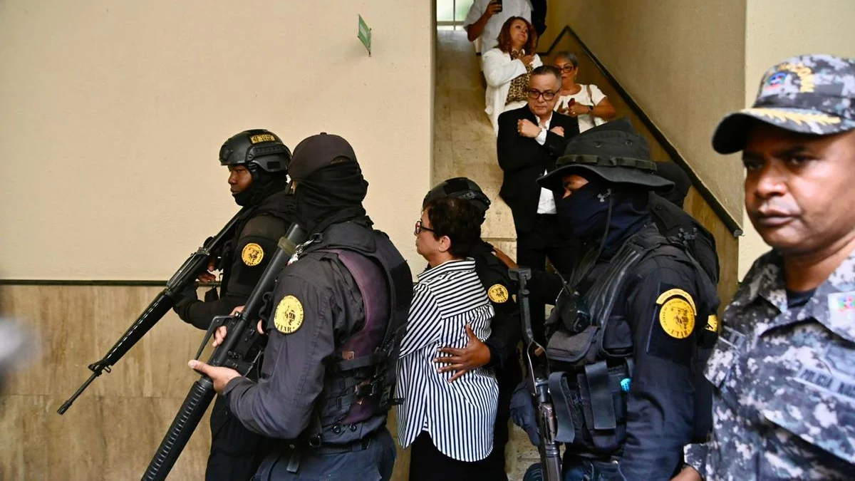 Imagen relacionada con: La negligencia pone en riesgo a los hermanos Espaillat en la antesala del juicio por el caso Jet Set