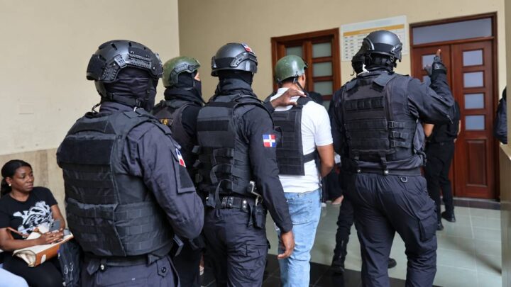 Imagen relacionada con: Cobra 2.0-A: 28 arrestos por fraude médico al SeNaSa