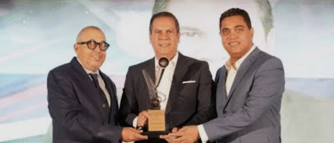 Imagen relacionada con: José Antonio Mena conquista el máximo galardón de la ACD y continúa el legado de su padre