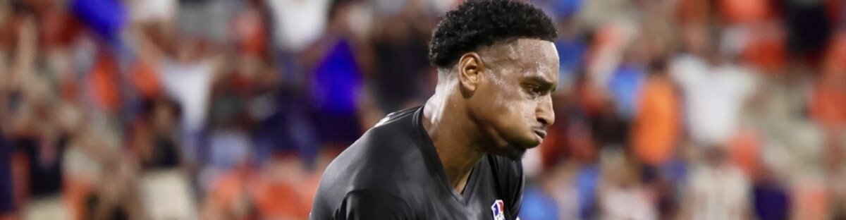 Imagen relacionada con: República Dominicana gana con gol agónico