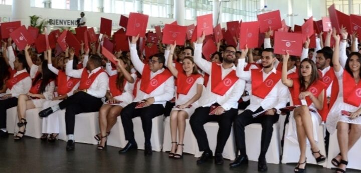 Imagen relacionada con: INTEC gradúa a 945 nuevos profesionales