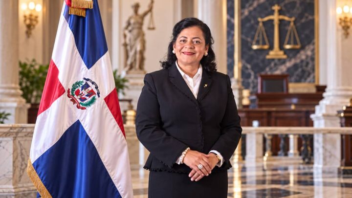 Imagen relacionada con: Lourdes Rodríguez Arias destaca trayectoria ante CNM