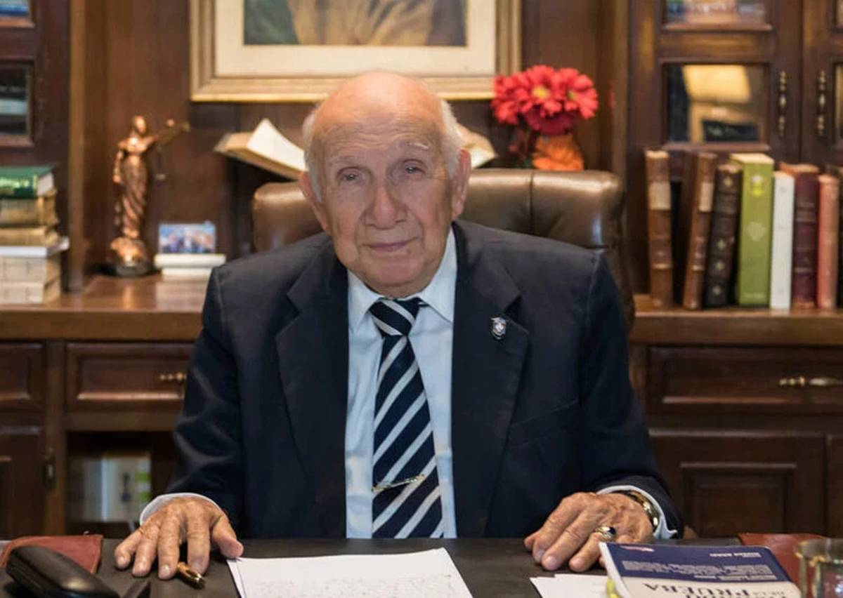 Imagen relacionada con: El libro que incomodó a Vincho Castillo